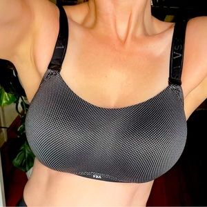 EUC Victoria secret VSX Sport sports bra 32DDD
